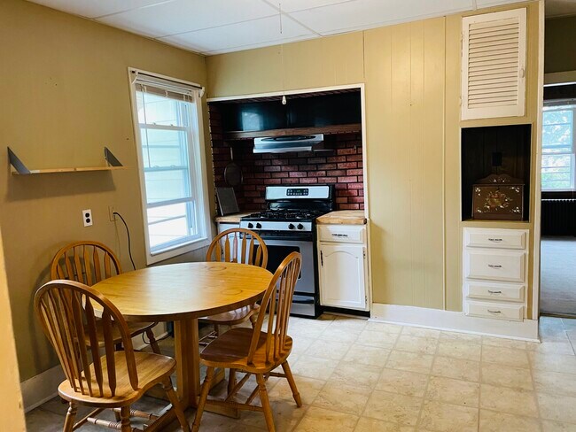 13 Harrison St unit 2, Somerville, MA 02143 - photo 3