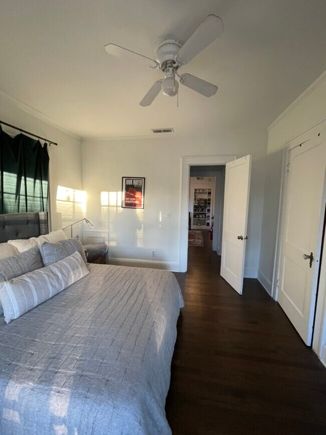 1071 N Highland Ave NE unit 8, Atlanta, GA 30306 - photo 6