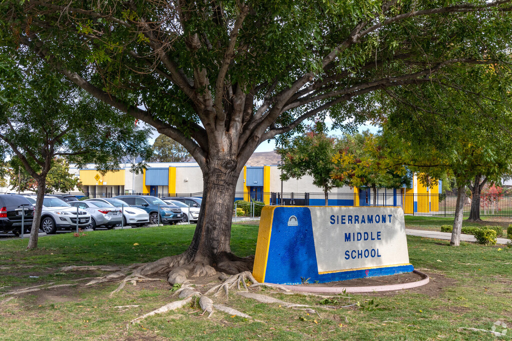 Sierramont Middle School offers a space where all people can learn and thrive in San Jose.