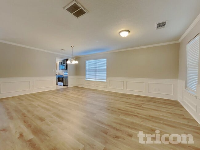 10710 Terrace Crest, San Antonio, TX 78223 - photo 4