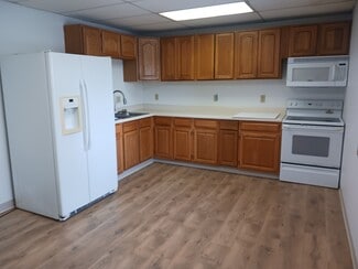 918 Main St, Wayne, NE 68787