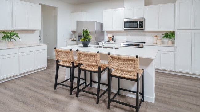 2013 Baker Place unit 36036461, Woodland, CA 95776 - photo 5