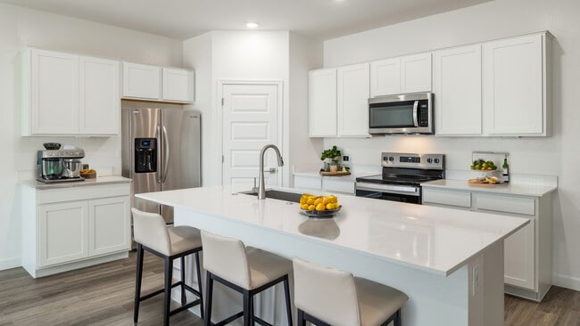 9969 N 177th Dr, Waddell, AZ 85355 - photo 2