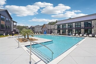 4660 Derrick Rd SW, Atlanta, GA 30349