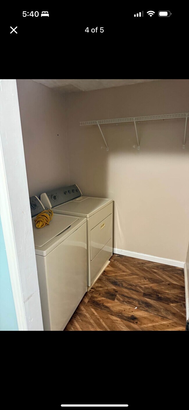 976 Grapevine Rd, Huntington, WV 25701 - photo 2