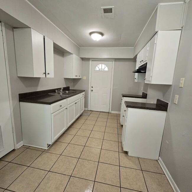 1222 Canfield Ave, Memphis, TN 38127 - photo 6