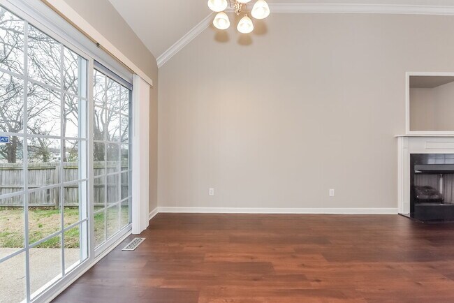 1046 Golf View Way, Spring Hill, TN 37174 - photo 5