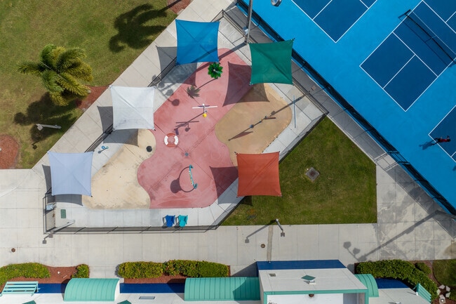 Water games for kids are nearby just outside the neighborhood.