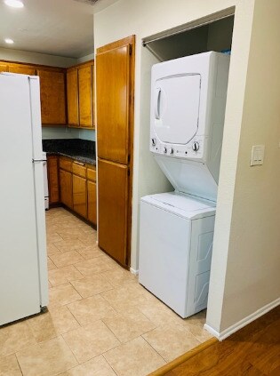 Orchids II Apartments, Halliday, ND 58636 - photo 2