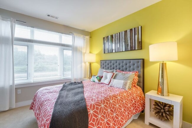 223 Concord Turnpike unit 402, Cambridge, MA 02140 - photo 2