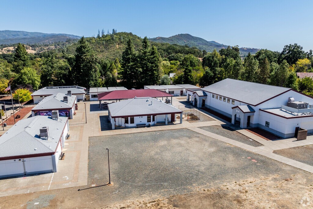 Upper Lake Middle School