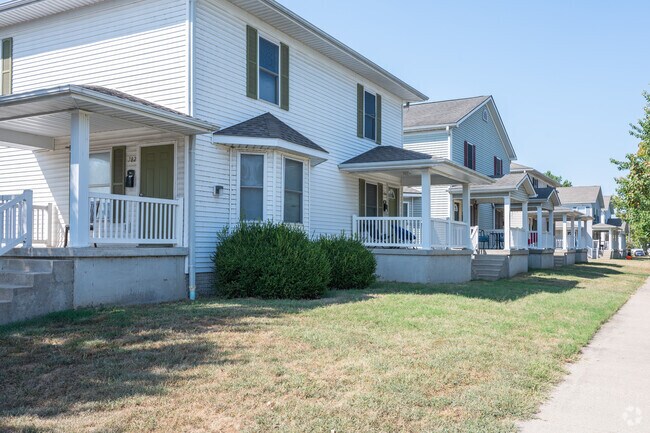 A row of multi family homes stand side by side in the Indiana State University neighborhood.