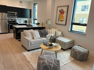 715 Park Ave, East Orange, NJ 07017