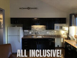 8 Raymond St Unit 201, Biddeford, ME 04005