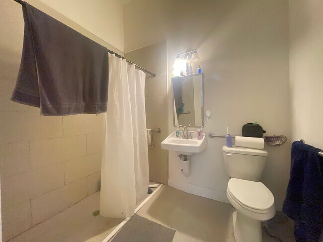 3835-3837 Hamilton St, Philadelphia, PA 19104 - photo 6