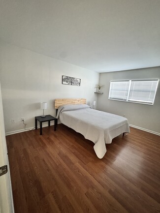 7035 Cedarhurst Dr Unit 2, Fort Myers, FL 33919