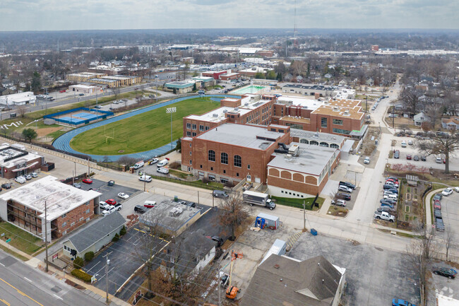 The teacher to student ratio at Maplewood Richmond Heights Middle is 13 to 1.