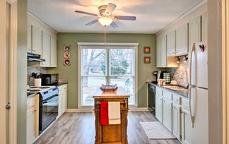 210 Woodhaven Ct Unit 210, Greenwood, SC 29649