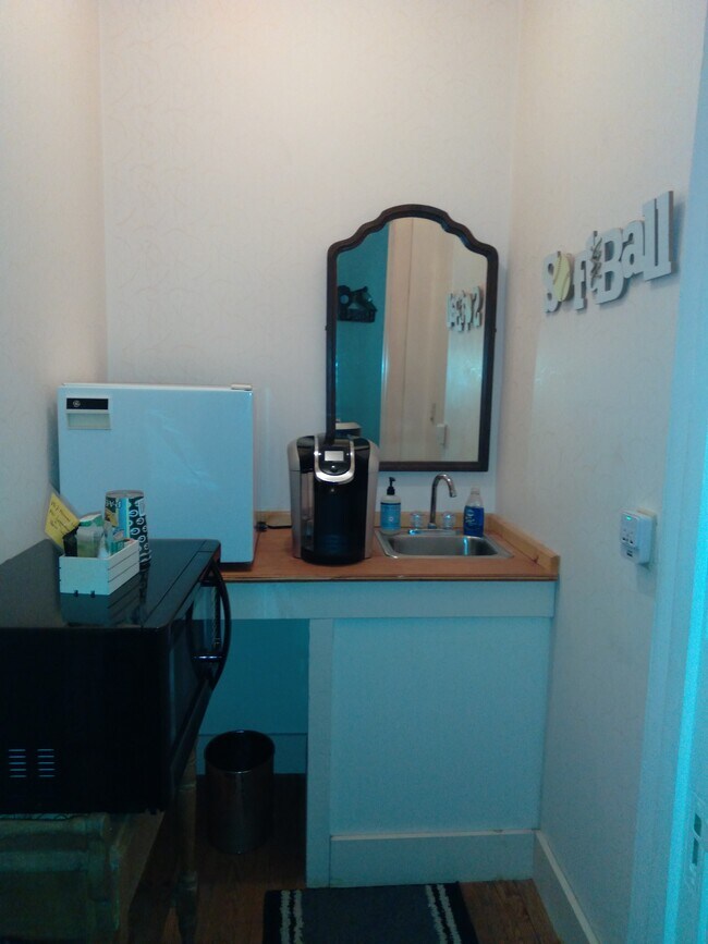 511 Franklin St unit 7 - Love Romance, Wausau, WI 54403 - photo 7