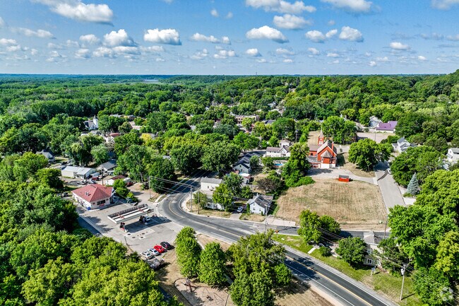 Nestled in a bend of the Minnesota River, Carver offers quiet, small-town living.