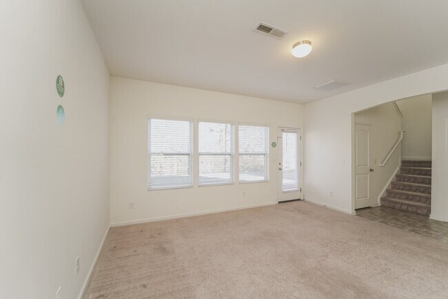 5814 Ringneck Rd, Charlotte, NC 28216 - photo 7