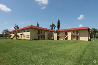 525 Kirk Rd, West Palm Beach, FL 33406
