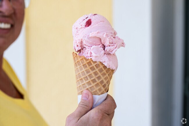 Residents of Ellison Acres love to grab a sweet treat year round from Frozen Gold.