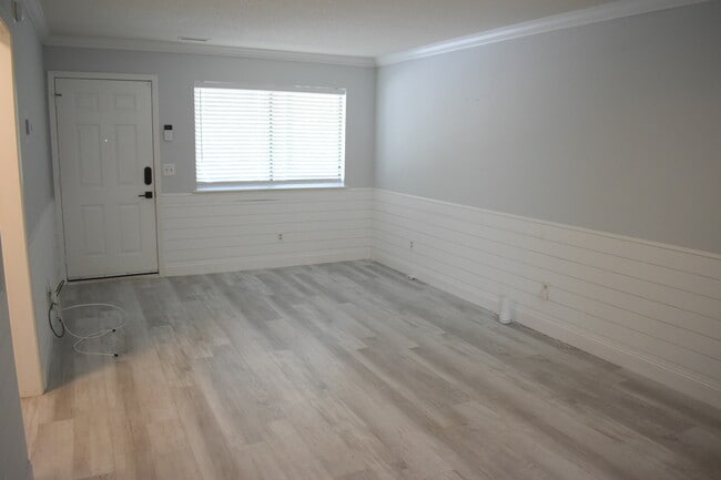 522 S Kerr Ave unit 44, Wilmington, NC 28403 - photo 3