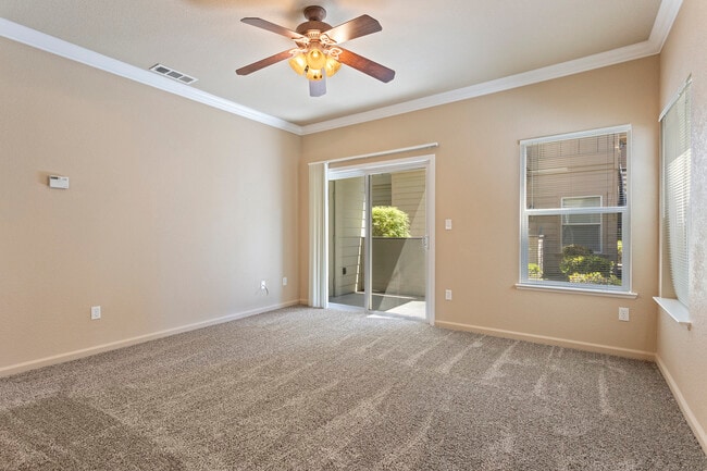 8905 Davis Rd unit H-54, Stockton, CA 95209 - photo 4