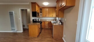 13949 Vanowen St Unit 1, Van Nuys, CA 91405