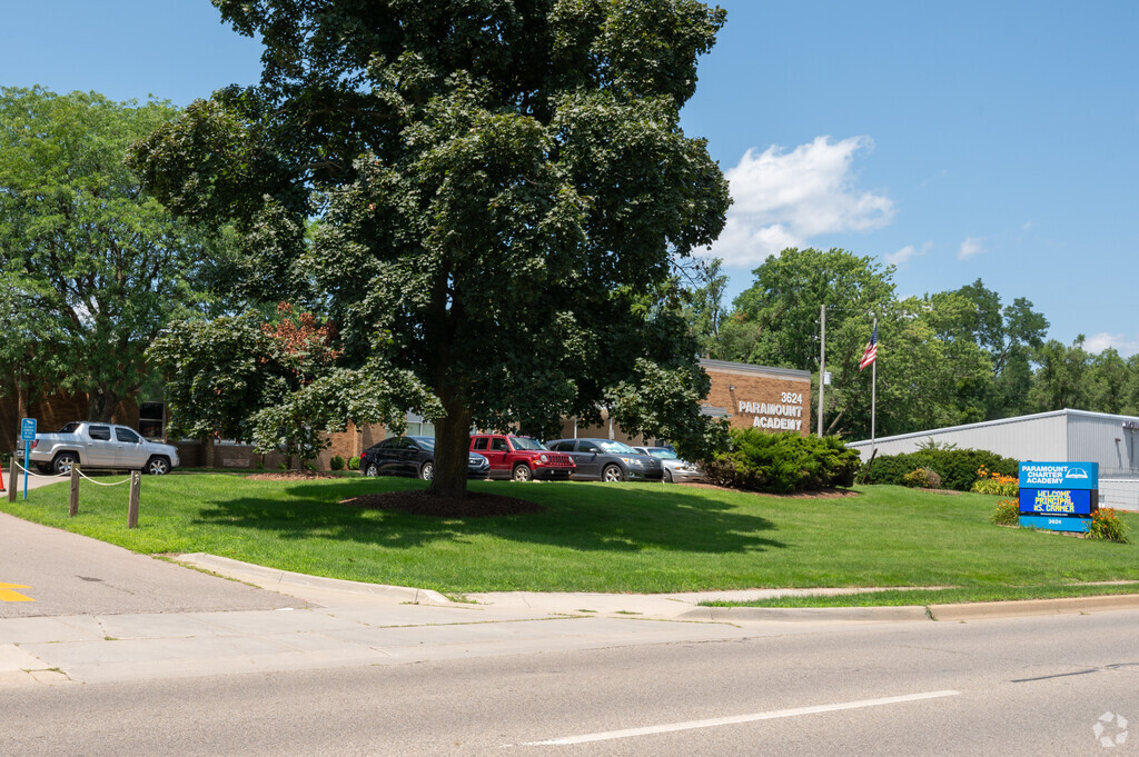 Paramount Charter Academy is a public charter school in Kalamazoo.
