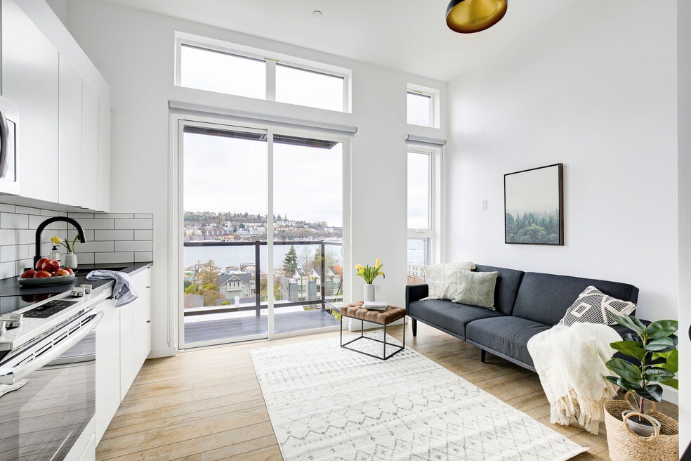 Welcome to Lakeview! - Live in Luxury & Style in the heart of Eastlake, Seattle, WA 98102 - photo 1