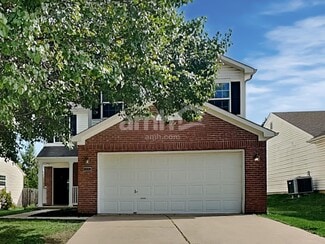 1925 Tourmaline Dr, Westfield, IN 46074