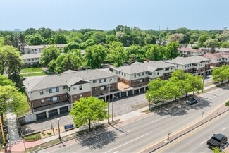 1203 California Dr, Saint Paul, MN 55108