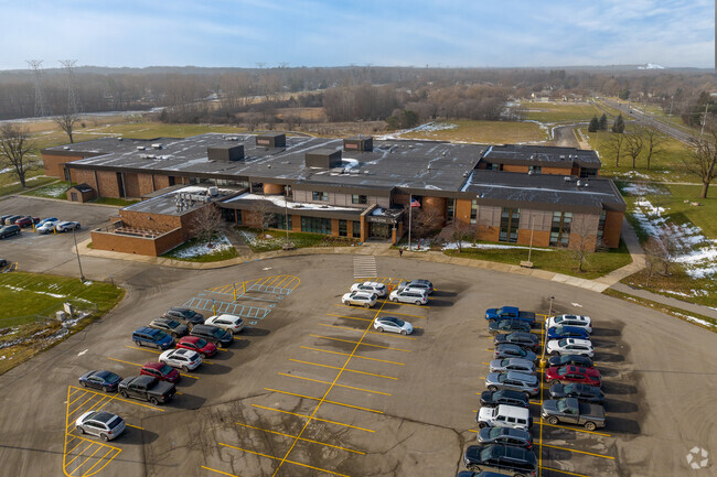 Waldon Middle School is a school in Lake Orion Community School.