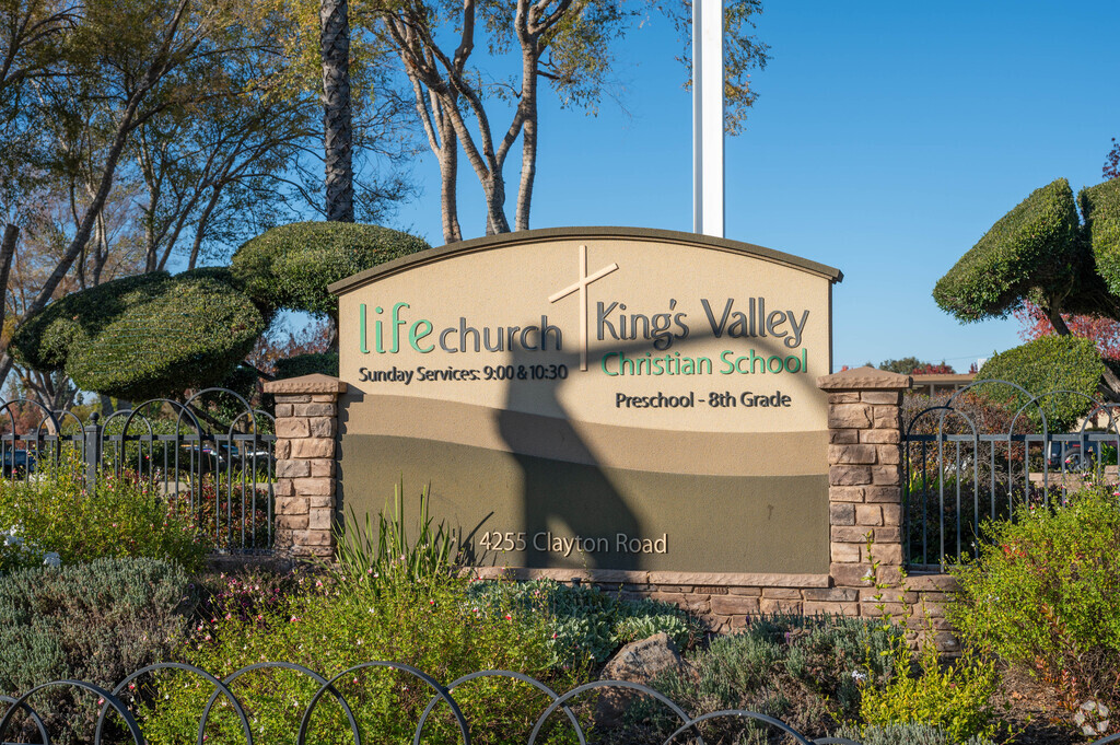 Kings Valley Christian School serves grades K-8.