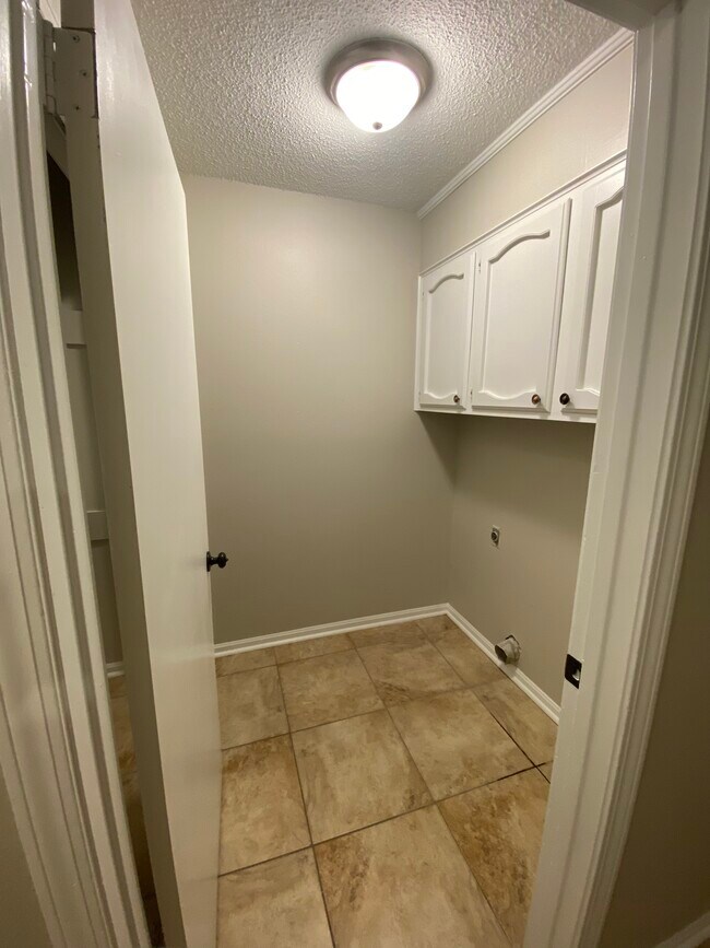15348 Crystal Dr unit 15348 Crystal Dr, Central, LA 70770 - photo 7