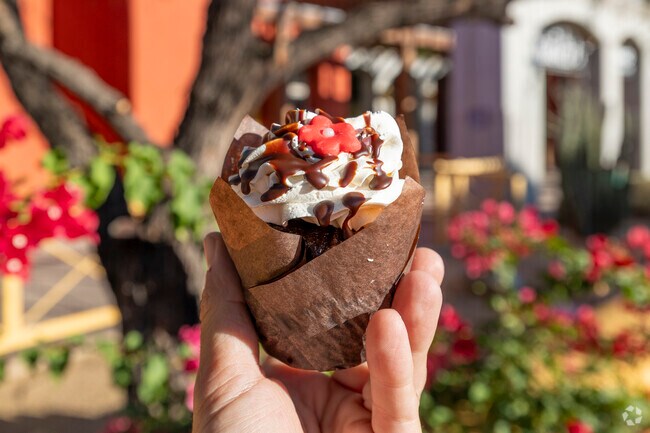 Our Sweet Lil’ Cakery near Saguaro Canyon also bakes custom orders for special events.