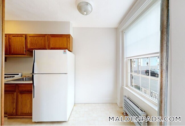 120 Summer St unit 2, Malden, MA 02148 - photo 6
