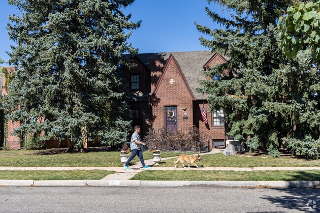 Moore Haven Heights residents are often outdoors walking dogs or riding bikes.