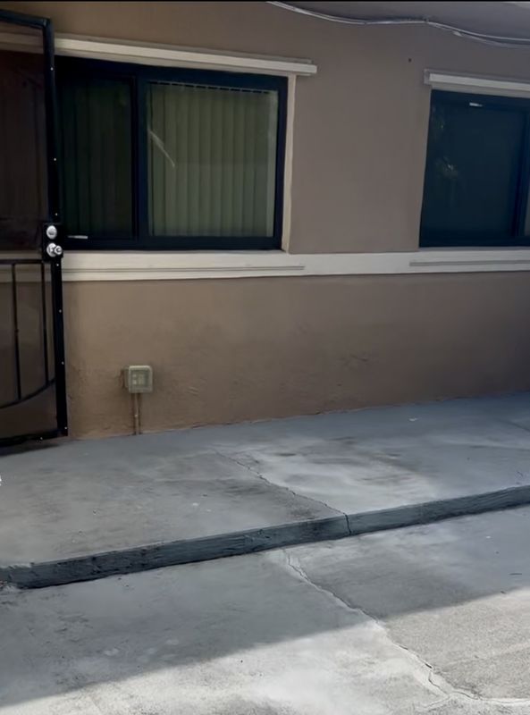 3760 NW 197th St, Miami Gardens, FL 33055