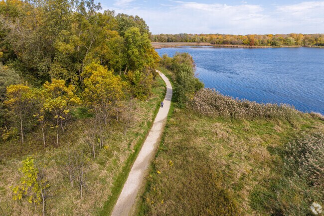 Oakhurst Forest Preserve is a prime location for outdoor activities in Aurora.