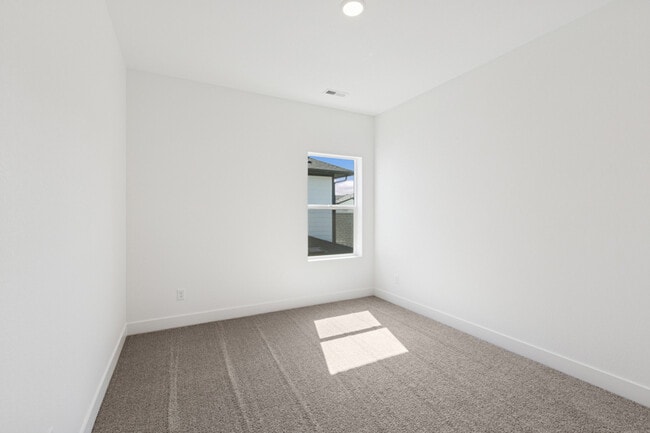 20904 E 62nd Ave, Aurora, CO 80019 - photo 6