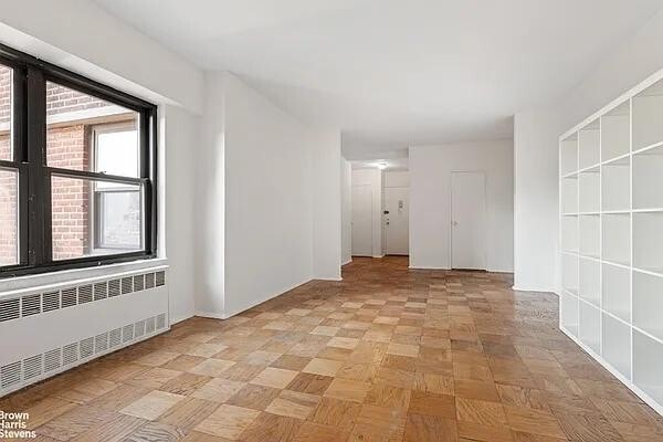 Seward Park Housing unit H1702, New York, NY 10002 - photo 4