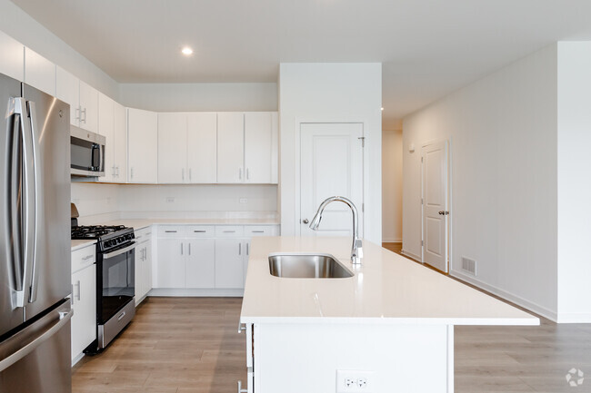 3BR, 2BA - Kitchen