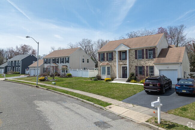 Neighborhoods of large homes with manicured lawns are found throughout Hazlet.