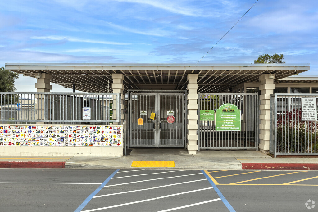 The entrance of the Glen View Elementary School in Escondido is decorated with student art.