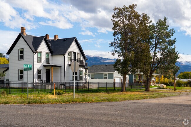 Residents enjoy mountain views in their New Traditional bungalow homes.
