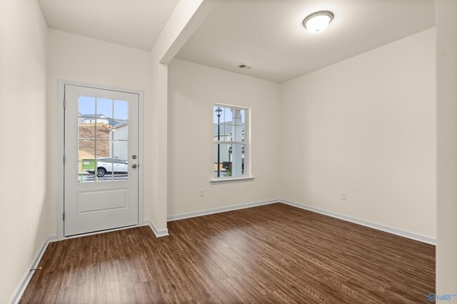 25743 Finchley Dr, Athens, AL 35613 - photo 2