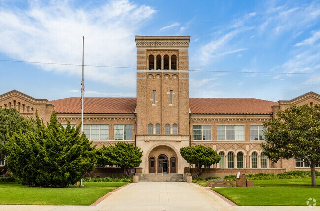 El Segundo High School's beautiful entrance in El Segundo, CA.
